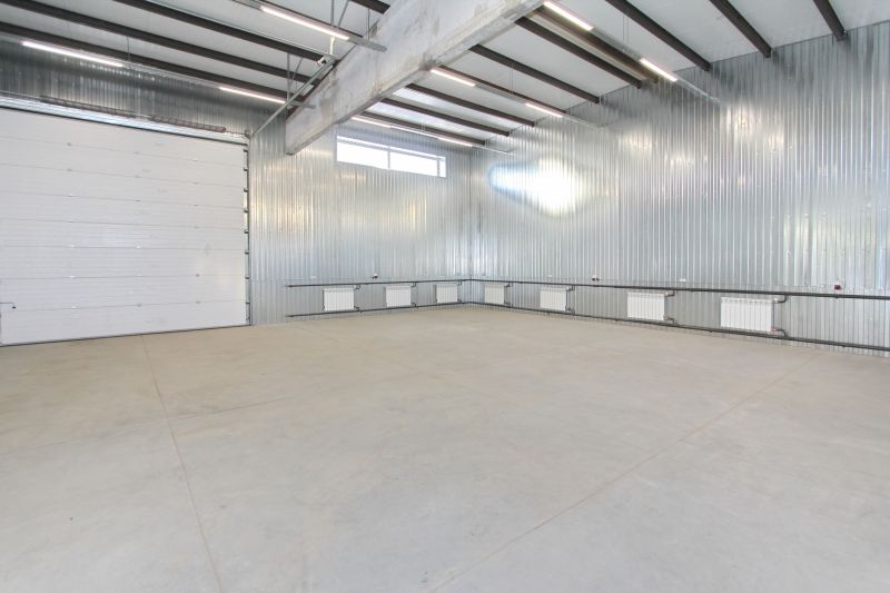 Warehouse Garage Construction